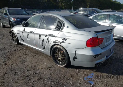 2010 BMW 328I xDrive из США, поврежденный, VIN WBAPK5C57AA650563